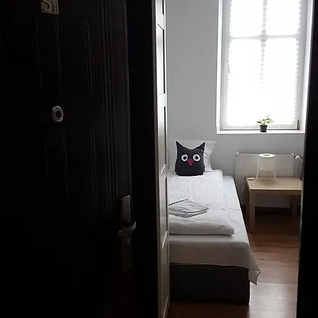 Kfip Room 16C Homestay